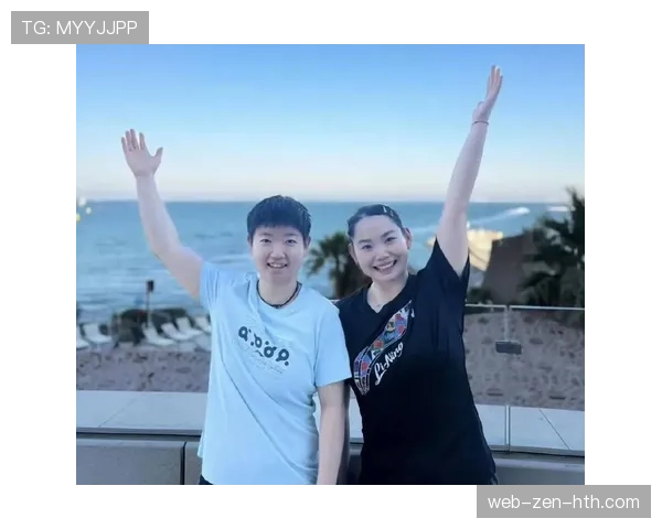 何卓佳训练完啃馒头那一下，真没人管管这姑娘的伙食吗？